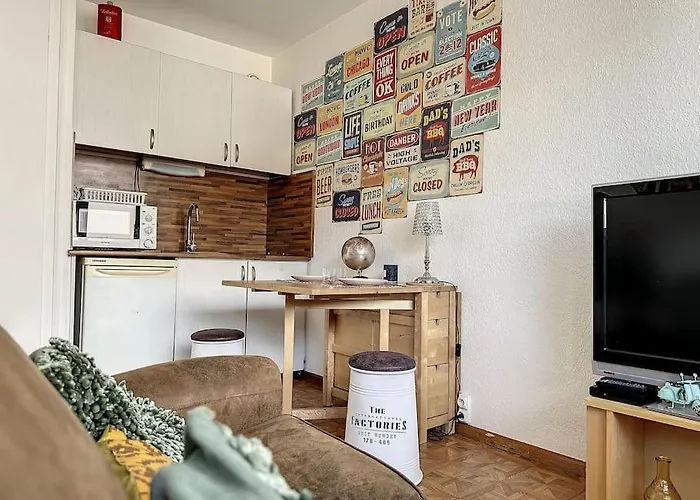 Le Vintage-proche Geneve-parking Appartamento